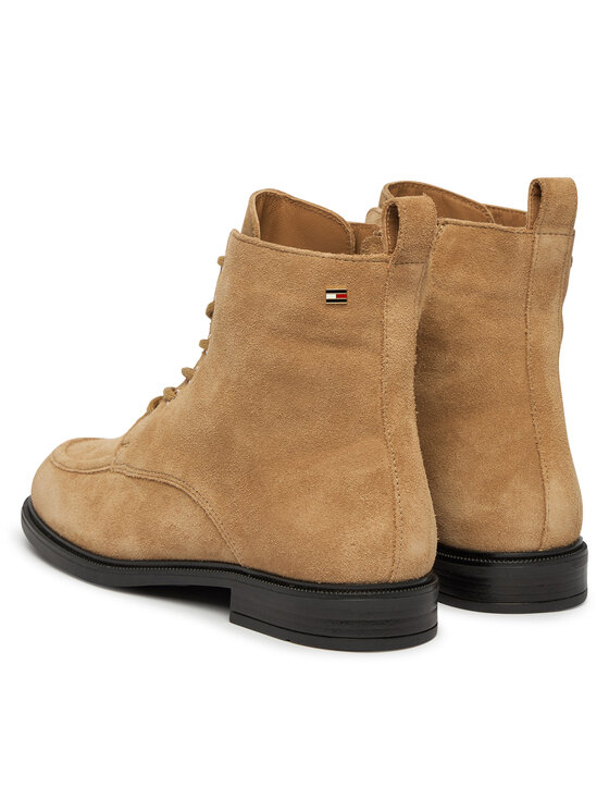 Tommy Hilfiger Bakancs Tommy Hilfiger Enamel Flag Suede Lace-Up Boot FW0FW09681 Világosbarna