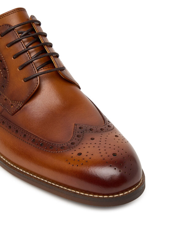 Clarks Туфлі Clarks CraftRemi Tip 26186394 Коричневий