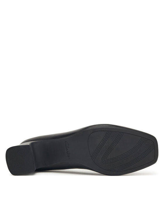 Clarks Туфлі Clarks Fernie Court 26183032 Чорний