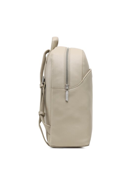 Calvin Klein Hátizsák Calvin Klein Re-Lock Domed Backpack K60K610772 Bézs