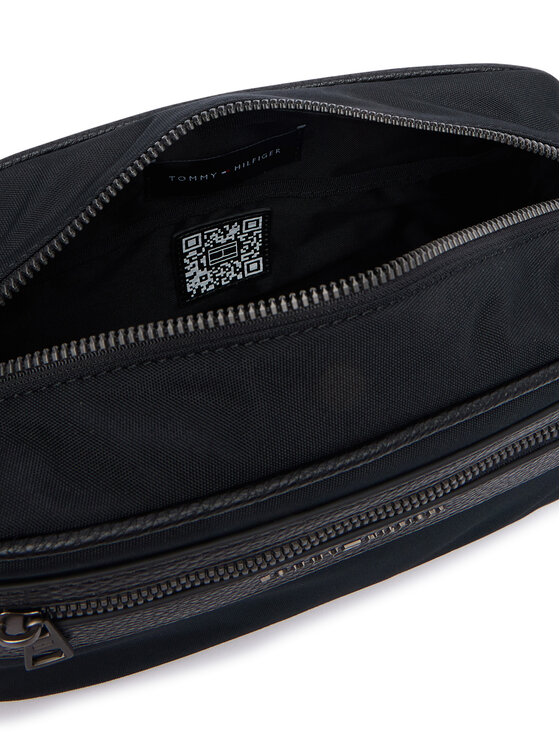 Tommy Hilfiger Neseser Tommy Hilfiger Th Repreve Washbag AM0AM14514 Crna