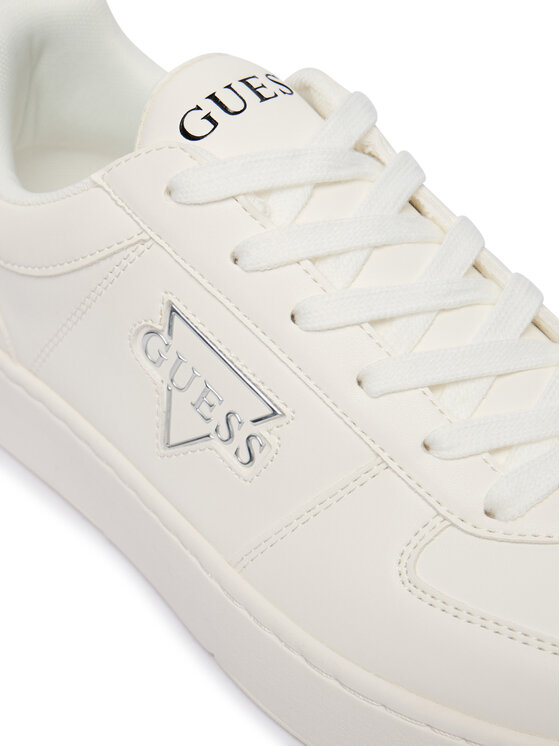 Guess Sneakersy Guess FMFVEN ELE12 Biela