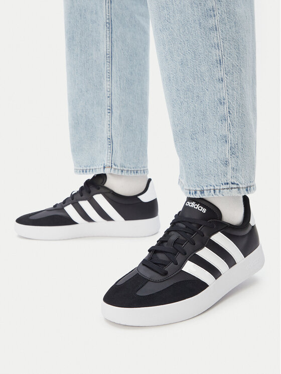 adidas Sneakersy adidas Barreda JI2307 Czarny