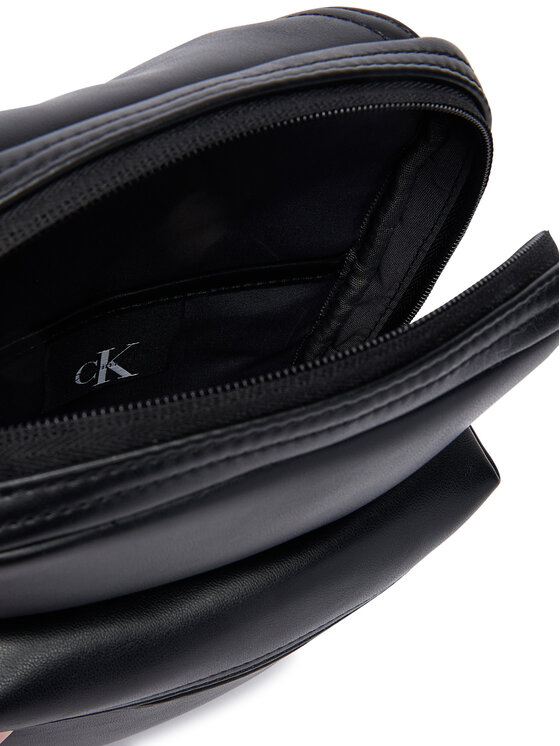 Calvin Klein Ľadvinka Calvin Klein Bold Logo Webbing Sling LV04D3449G Čierna