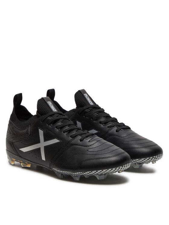 Munich Futbalové topánky Munich Trick 02 2165002 Čierna