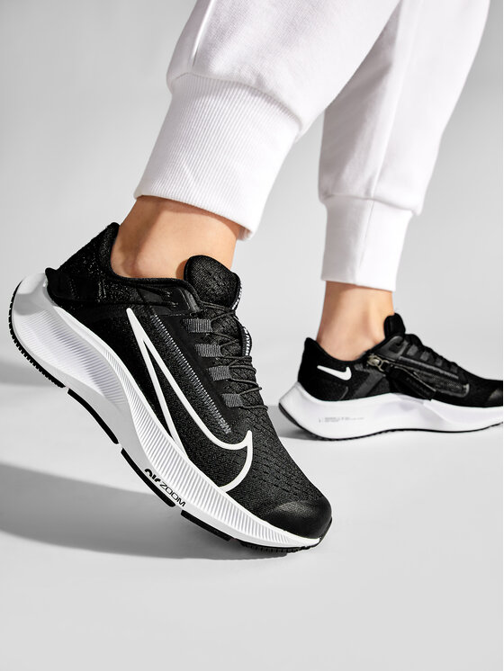 Nike Взуття для бігу Nike Air Zoom Pegasus 38 Flyease DA6698 001 Чорний