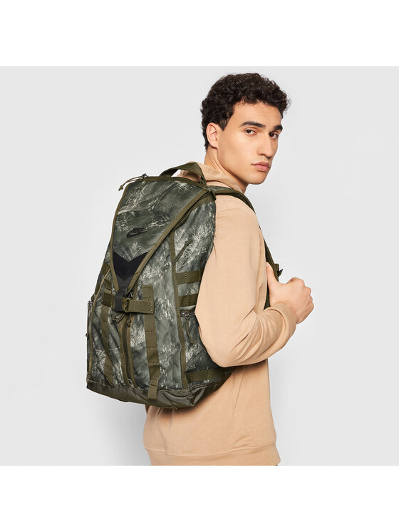 Nike Рюкзак Nike BA6377 395 Зелений