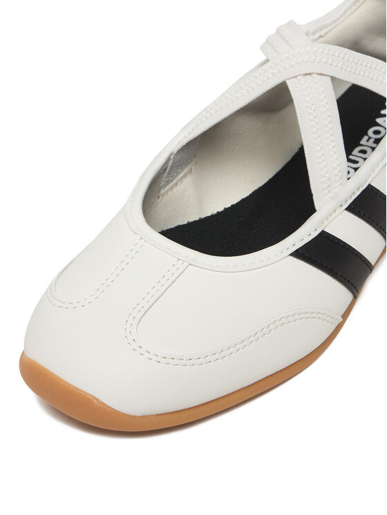adidas Балетки adidas CEO-BARREDA MARY JANE J JP6736 Білий