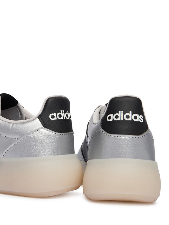 adidas Sneakersy adidas Barreda Decode JR7224 Srebrny