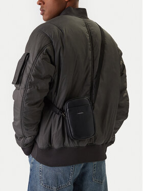 Calvin Klein Válltáska Calvin Klein Raised Slim Reporter LV04D3278G Fekete