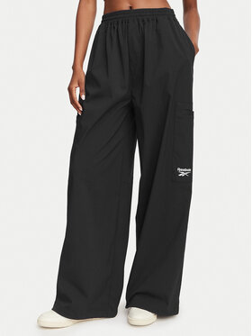 Reebok Reebok Pantaloni da tuta Zofia RK25679CCW Nero Relaxed Fit