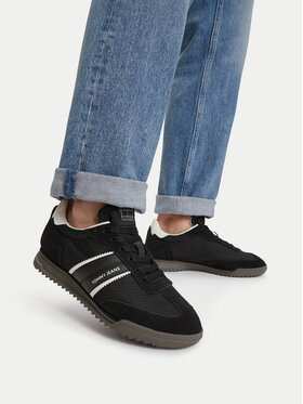 Tommy Jeans Sneakersy Tommy Jeans Tjm Retro Runner Cleated Winter EM0EM01664 Černá