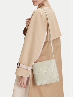 Calvin Klein Torbica Calvin Klein Ck Woven Square Crossbody K60K612991 Krem