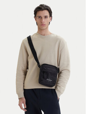 Calvin Klein Umhängetasche Calvin Klein Bold Reporter LV04D3421G Schwarz