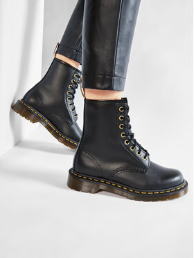 Dr. Martens Bakancs Dr. Martens 146 014 045 001 Fekete