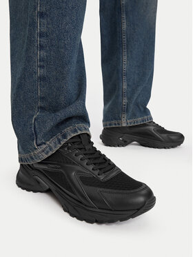 Calvin Klein Sneakersy Calvin Klein Hike Runner Laceup Strip M-Lt HM0HM02154 Černá