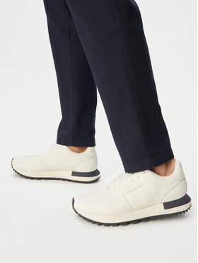 Emporio Armani Снікерcи Emporio Armani EM003740 AF19726 M0107 Білий