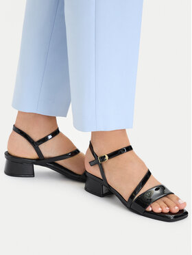 Clarks Босоніжки Clarks Serina35 Strap 26186117 Чорний