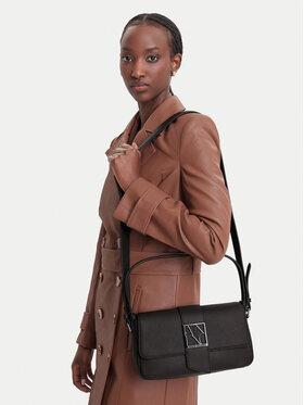 Armani Exchange Táska Armani Exchange XW002592 AF11902 U6032 Sötétbarna
