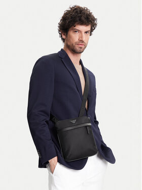 Emporio Armani Плоска сумка Emporio Armani EM001807 AF13454 UC001 Чорний