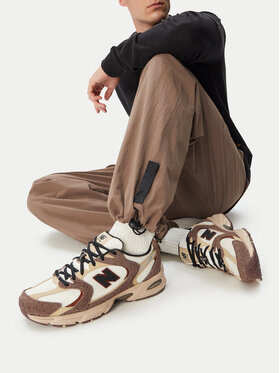 New Balance Sneakersy New Balance U90603EG Beżowy jasny