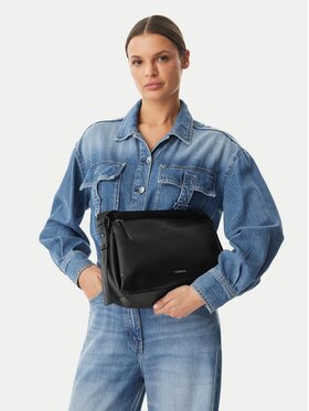Calvin Klein Ročna torba Calvin Klein Gracie K60K611661 Črna