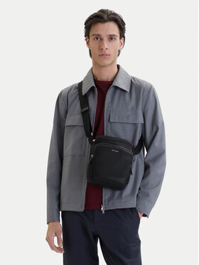 Calvin Klein Umhängetasche Calvin Klein Raised Pocket Reporter LV04D3317G Schwarz