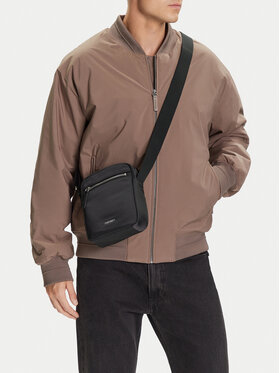 Calvin Klein Crossover torbica Calvin Klein Sleek Nylon Reporter LV04D3176G Crna