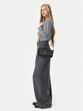 Calvin Klein Jeans Táska Calvin Klein Jeans Minimal Monogram Shoulder Pouch LV04K3161G Fekete