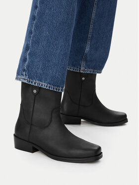 Guess Jeans Боти Guess Jeans EO-KEANU-03 MI24 Черен