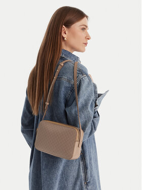 Calvin Klein Handtasche Calvin Klein Emblem Aop Elongated Camera Bag LV04F3268G Beige
