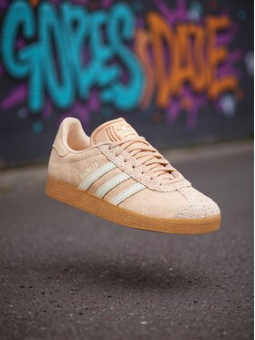 adidas Снікерcи adidas Gazelle JS1384 Бежевий