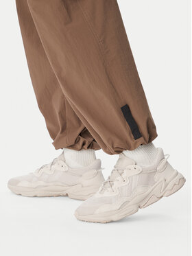 adidas Снікерcи adidas Ozweego FY2023 Кремовий