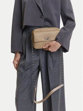 Calvin Klein Kabelka Calvin Klein Ck Pocket Camera Bag K60K613089 Tmavo béžová