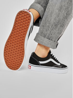 Vans Sneakers aus Stoff Vans Old Skool VN000D3HY28 Schwarz