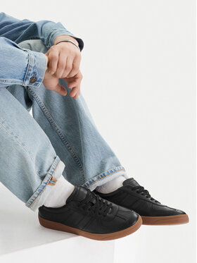 Guess Jeans Снікерcи Guess Jeans EO-ORTEGO-01 126AM Чорний