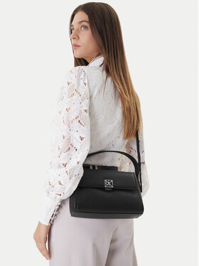 Calvin Klein Дамска чанта Calvin Klein Emblem Hw Pebble Shoulder Bag 25 LV04F3425G Черен