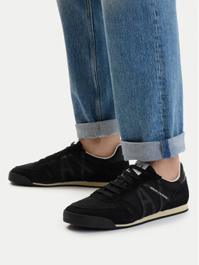 Armani Exchange Снікерcи Armani Exchange XM002616 AF22755 MC005 Чорний
