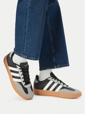 adidas Sneakersy adidas Barreda JP5927 Čierna