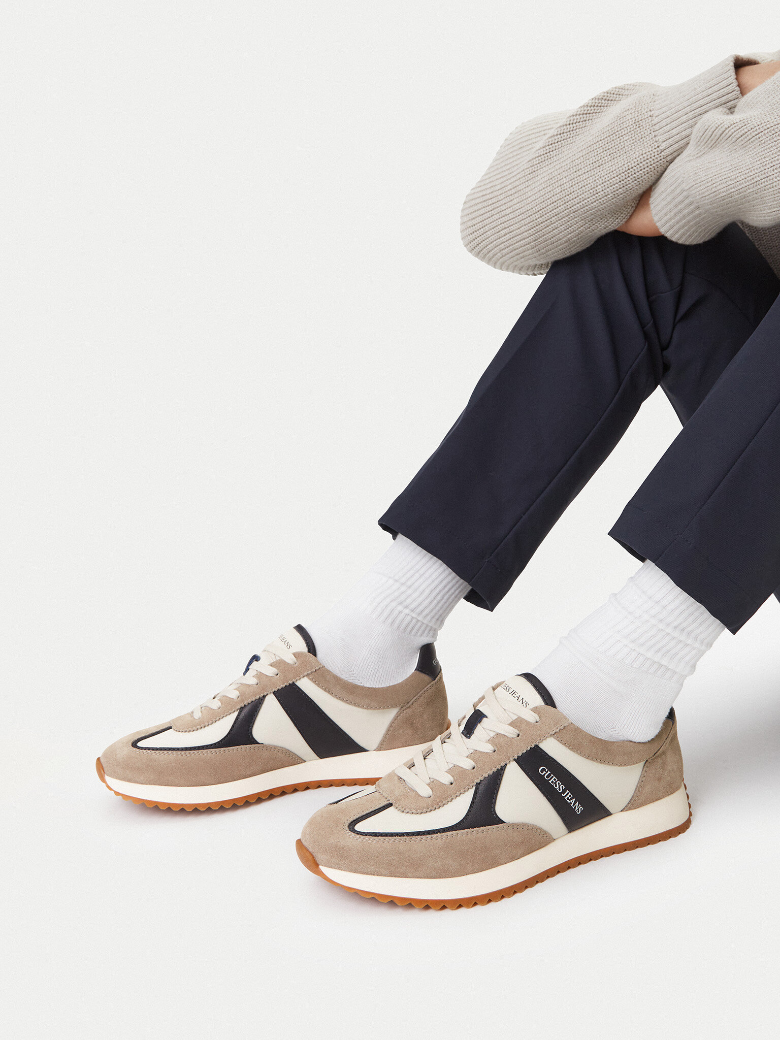 Sneakersy Guess Jeans EO-ORLANDO-01 126AM Béžová