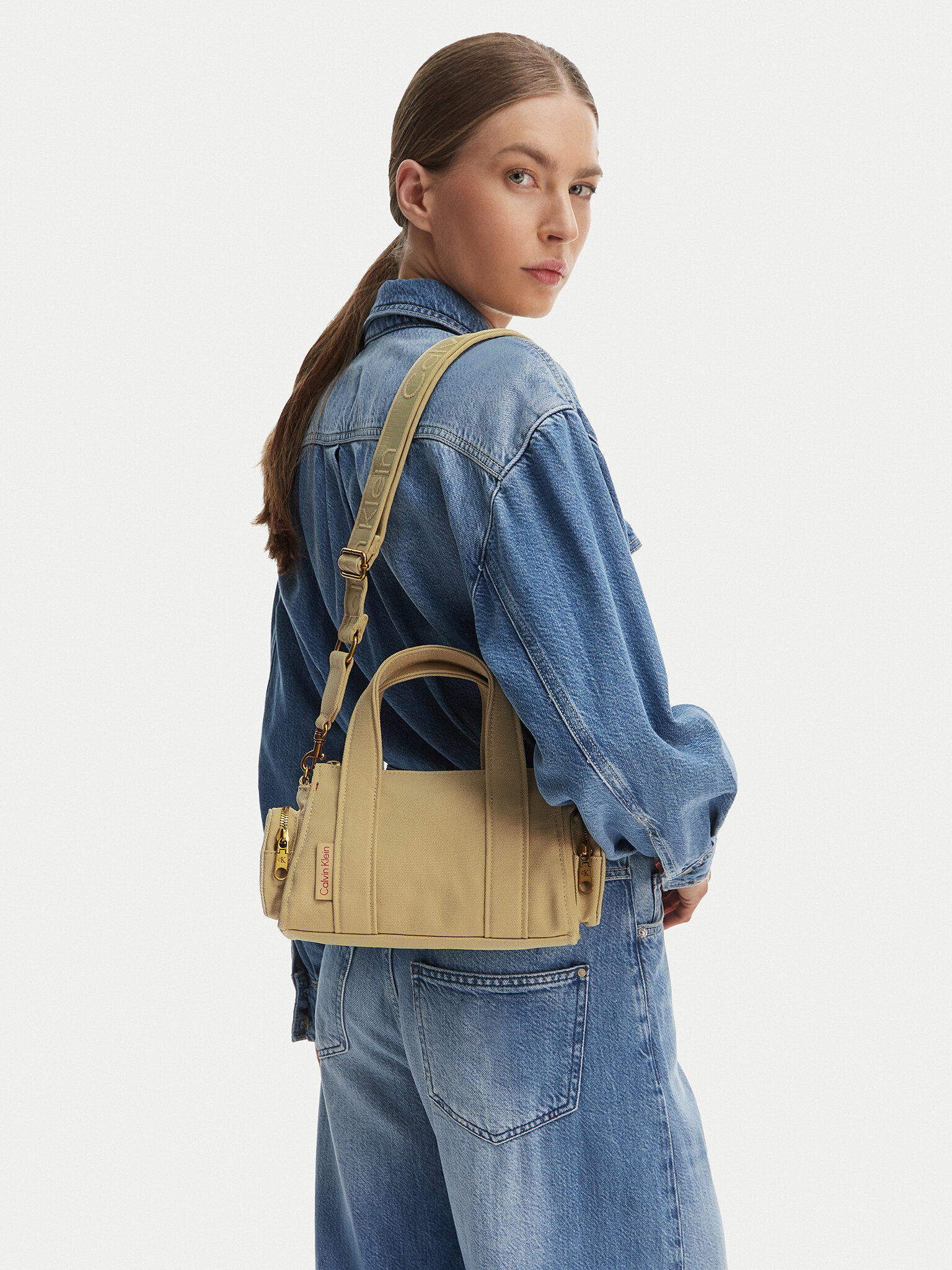 Damska Torebka Calvin Klein, Beżowy Webbing Strap Canvas Pocket Bag LV04F3464G