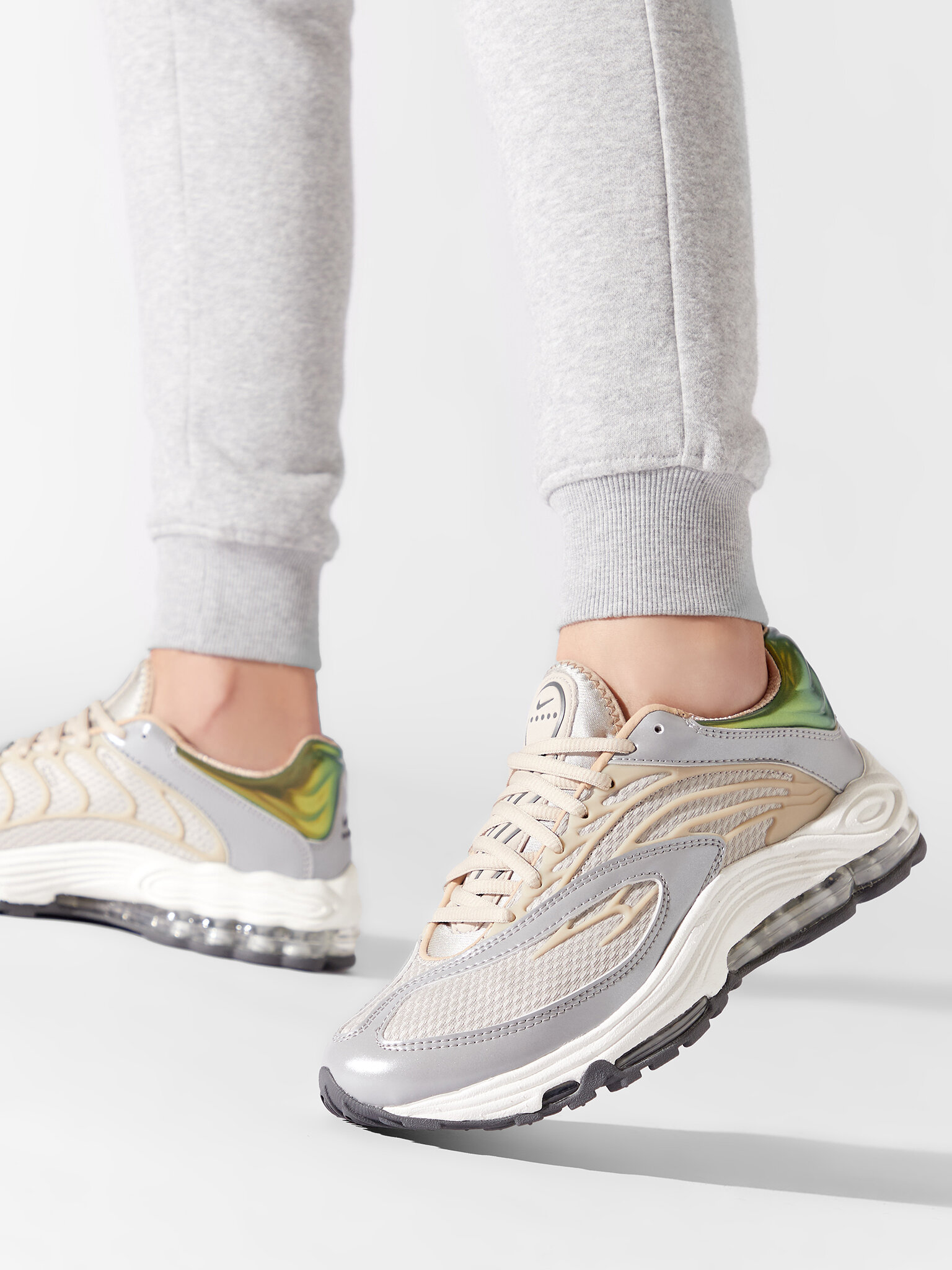 Nike Pánské Sneakersy, Velikost: 40.5, Barva: Béžová, Air Tuned Max DC9391 200