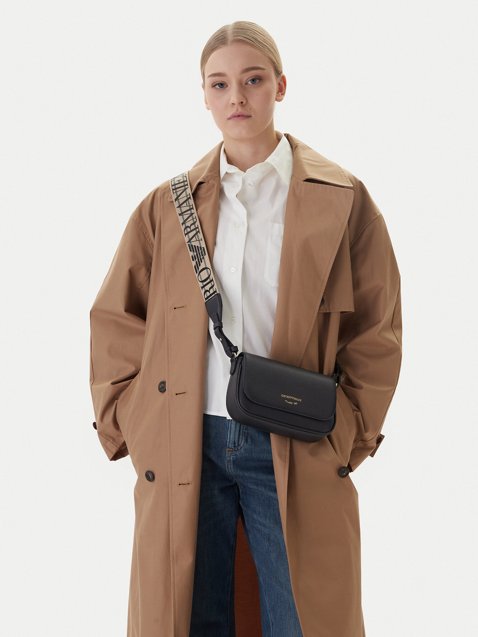 Damska Torebka Emporio Armani, Czarny EW000538 AF12103 MC032